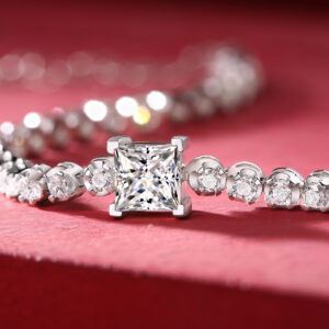 S925 Silver Electroplated Platinum Bracelet Moissanite