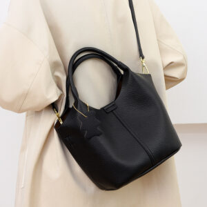 Large Capacity Bucket Shoulder Handbag